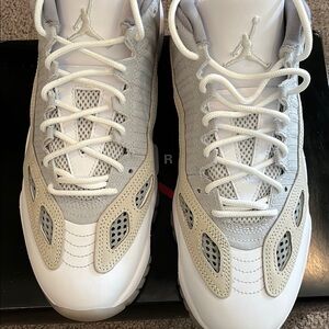 NIB Air Jordan 11 Retro White and Gray Sneakers Men’s size 11